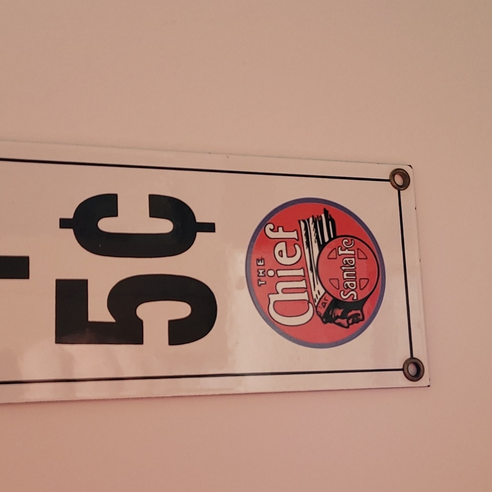 Ande Rooney Porcelain Santa Fe Chief Railroad Toilet Sign - Picture 2 of 6